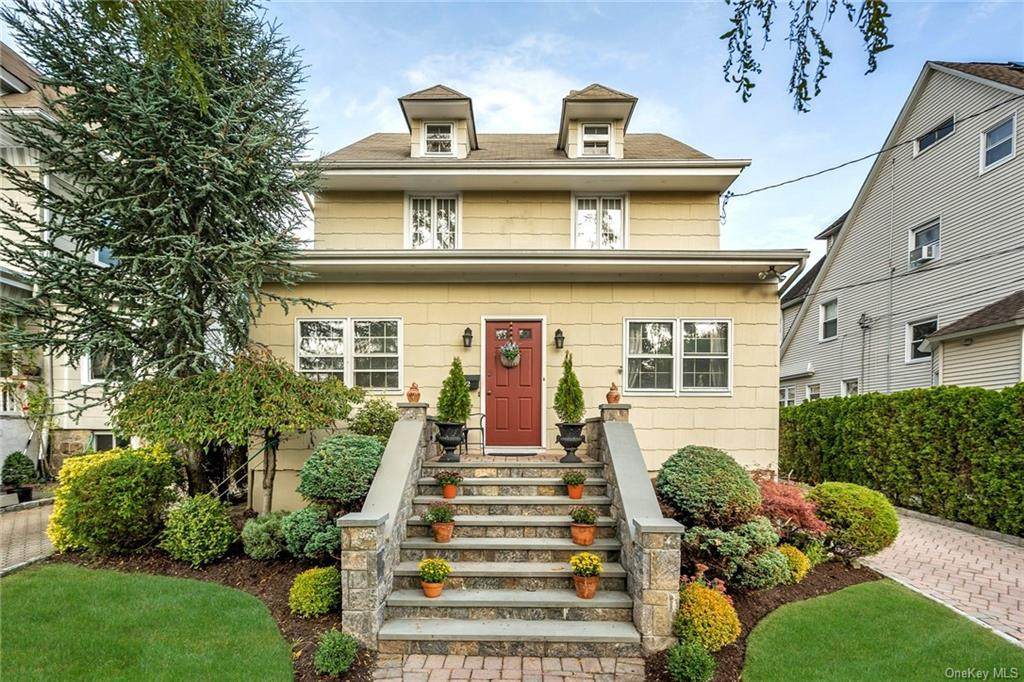 92 Liberty Avenue - Photo 1