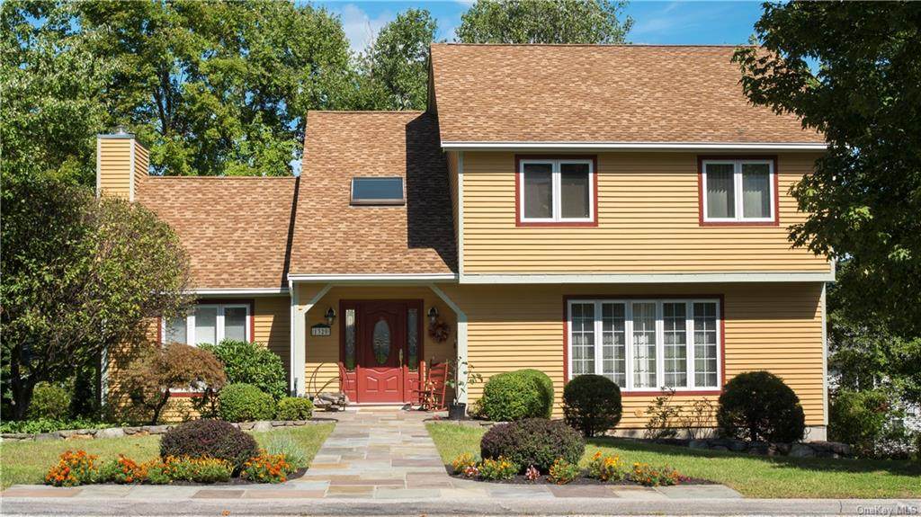 1320 Sunny Ridge Road - Photo 1
