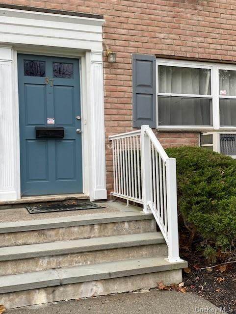 87 Meyer Oval - Photo 1
