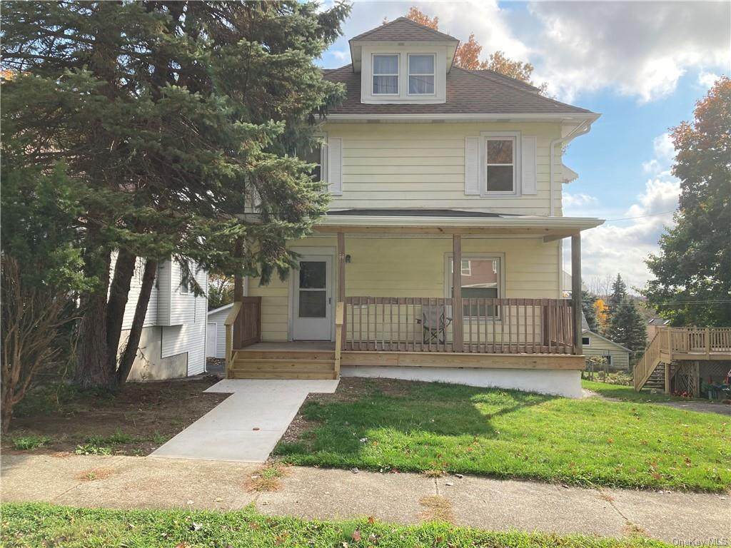 44 Gardner Avenue - Photo 1