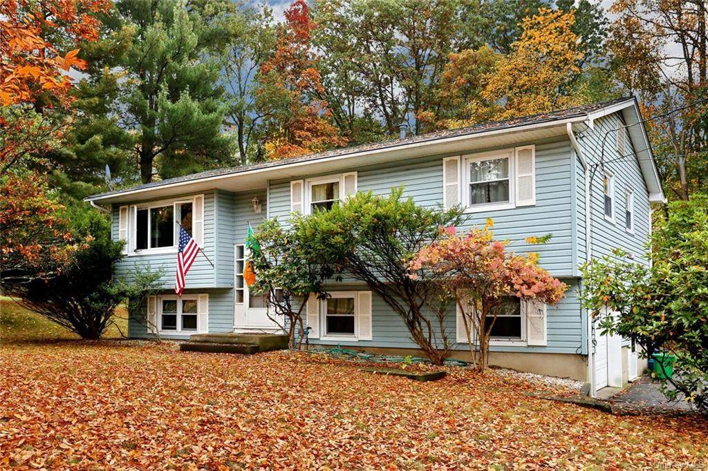 70 Laura Drive - Photo 1