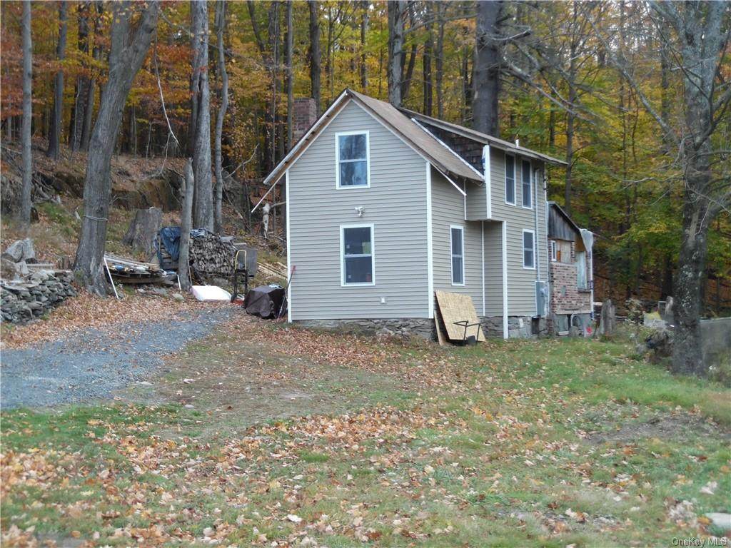 35 Cold Spring Road - Photo 1