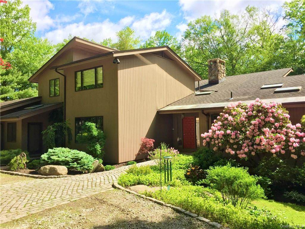 74 White Birch Road - Photo 1