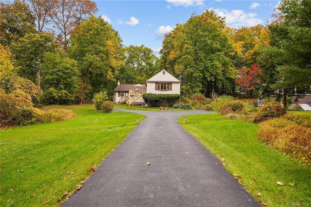 38 Baron De Hirsch Road - Photo 1