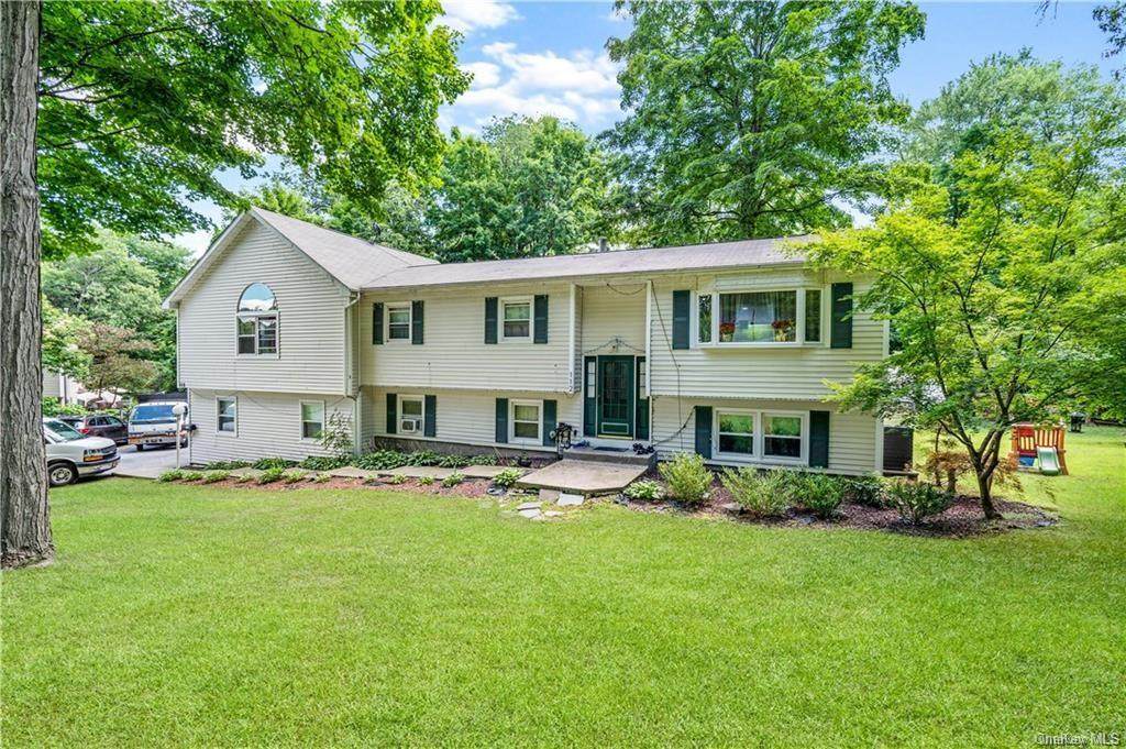 112 Forest Avenue - Photo 1