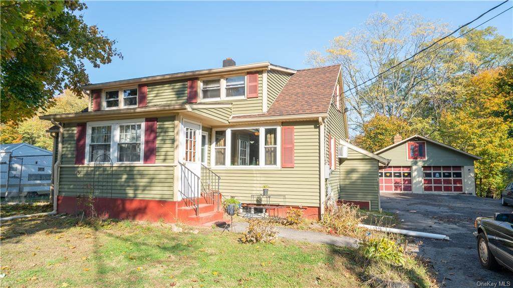 476 Coldenham Road - Photo 1