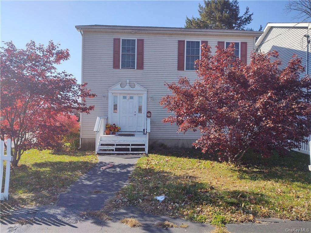 31 Railroad Avenue - Photo 1