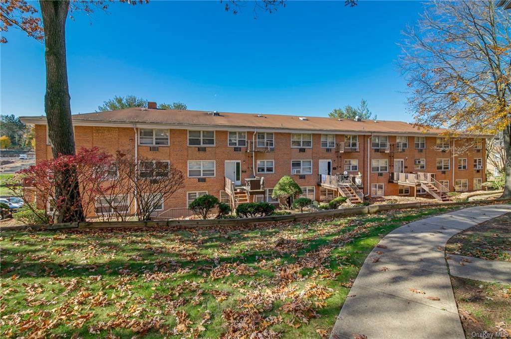 213 Kearsing Parkway - Photo 1
