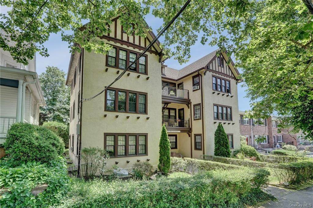80 Parkway Road - Photo 1