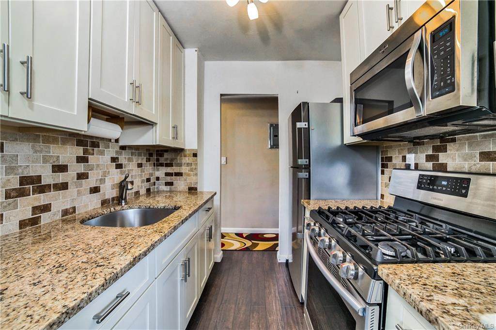 385 Mclean Avenue - Photo 1