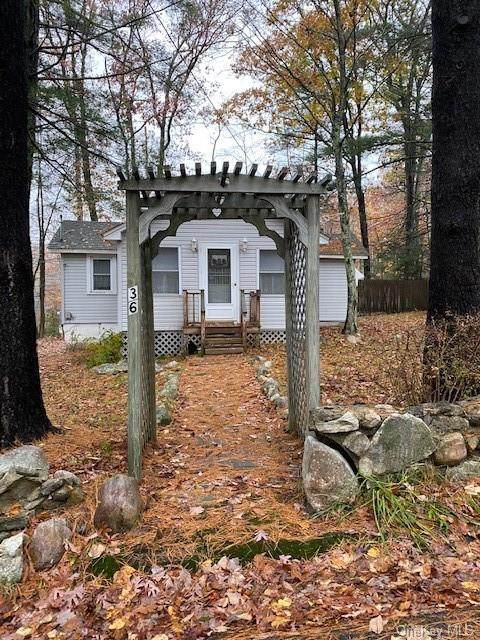 36 Poplar Trail - Photo 1