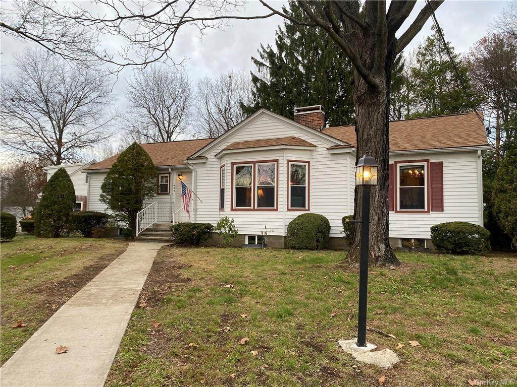 1 Lincoln Place - Photo 1