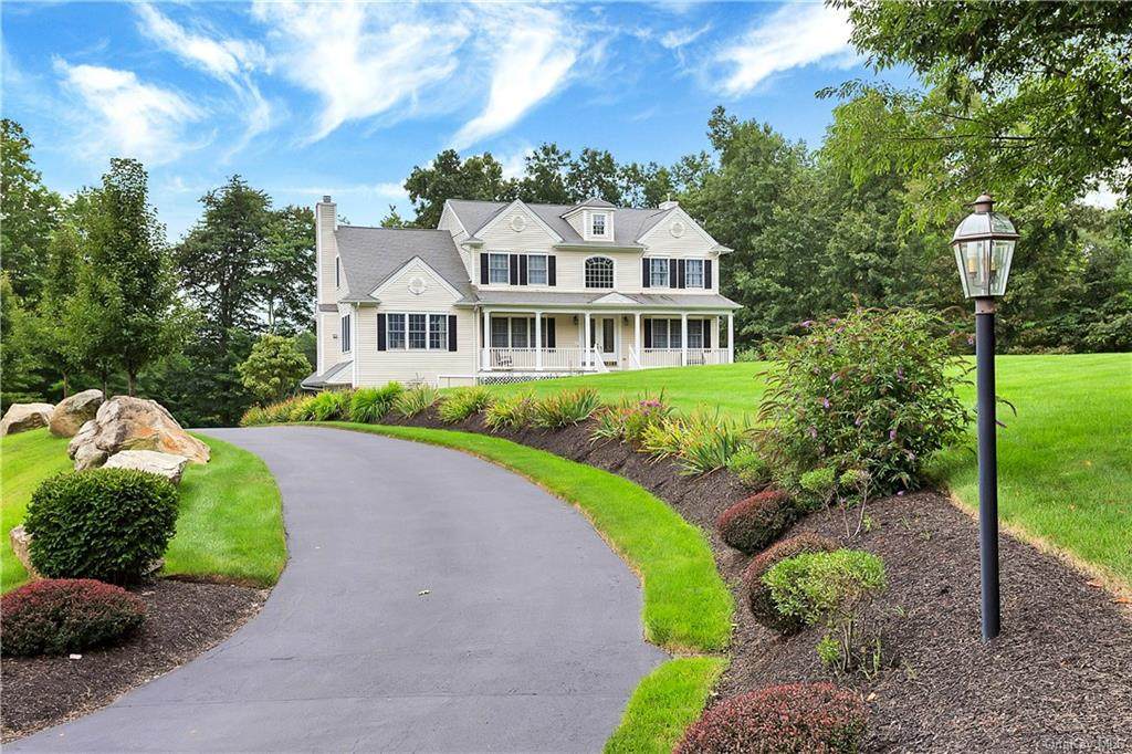 129 Apple Hill Road - Photo 1