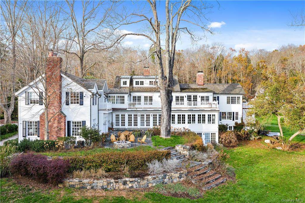 15 Honey Hollow Road - Photo 1