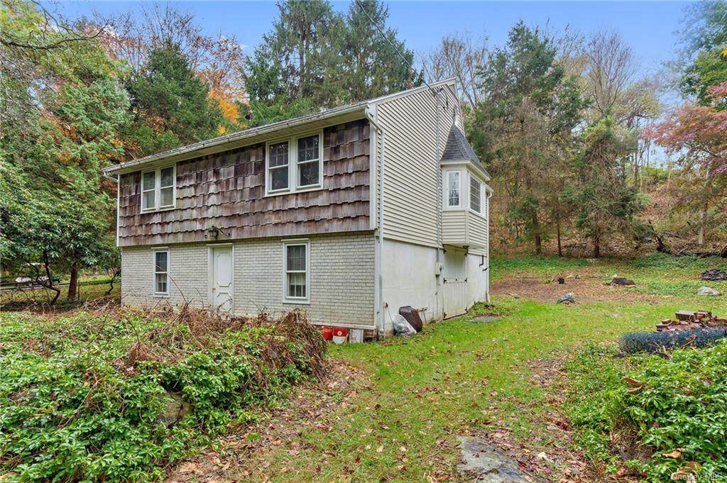 52 Lake Way - Photo 1