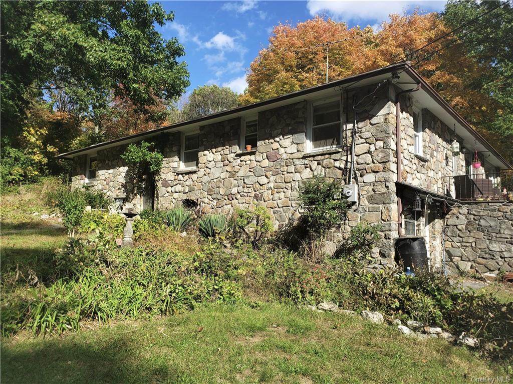 340 Mount Zion Road - Photo 1