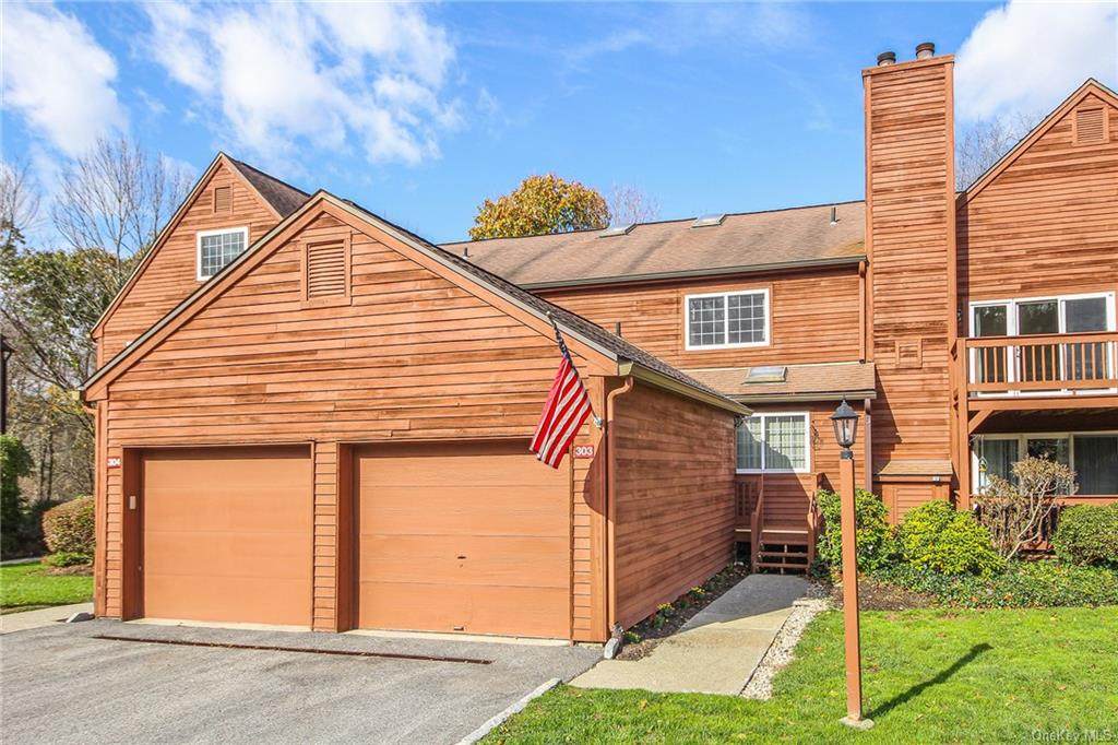303 Driftway Lane - Photo 1