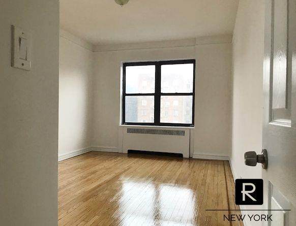 4960 Broadway - Photo 1
