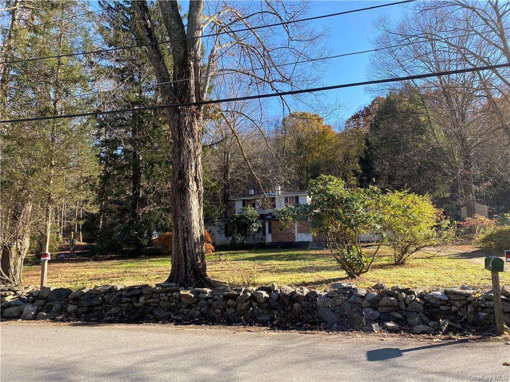 19 Nash Road - Photo 1