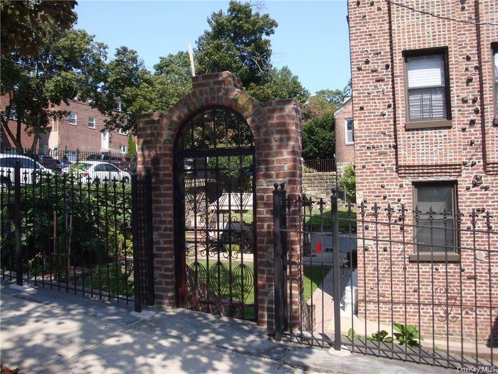 52 New Place - Photo 1