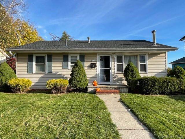 138 Prospect Avenue - Photo 1
