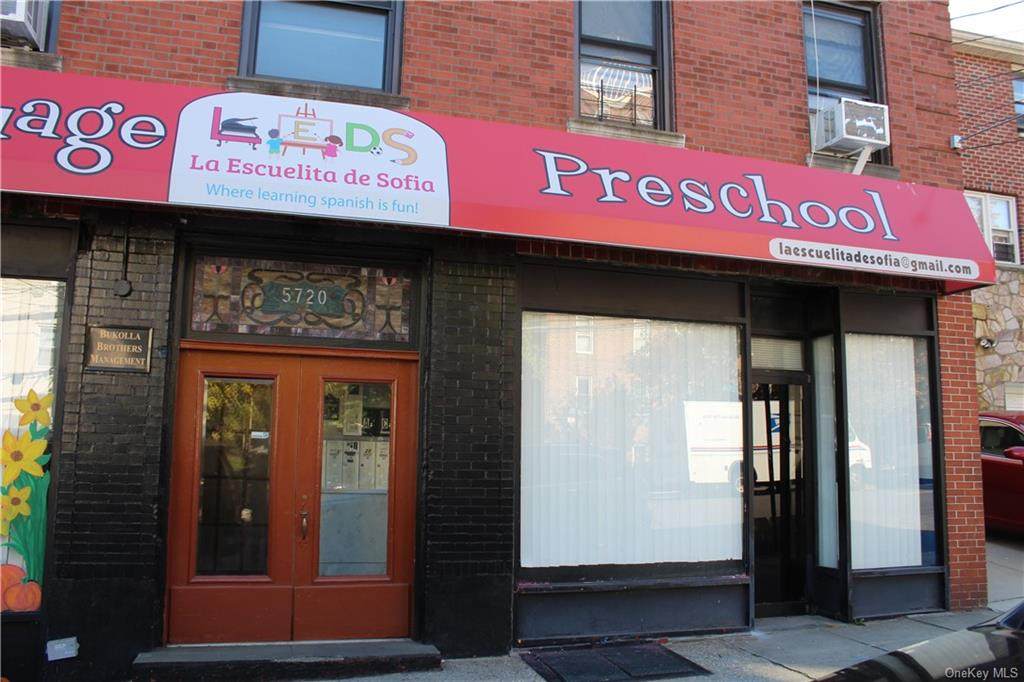 5720 Mosholu Avenue - Photo 1