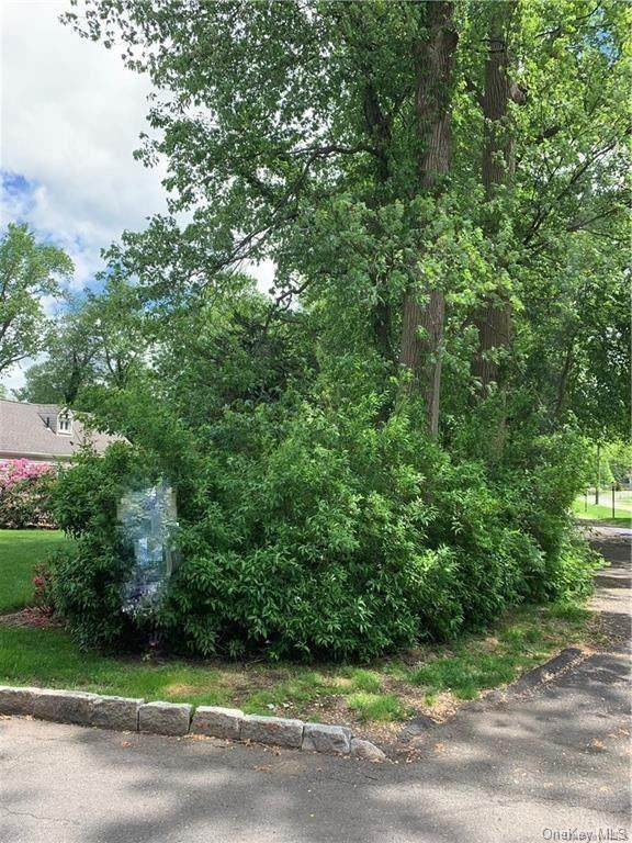 8 Barnaby Lane - Photo 1