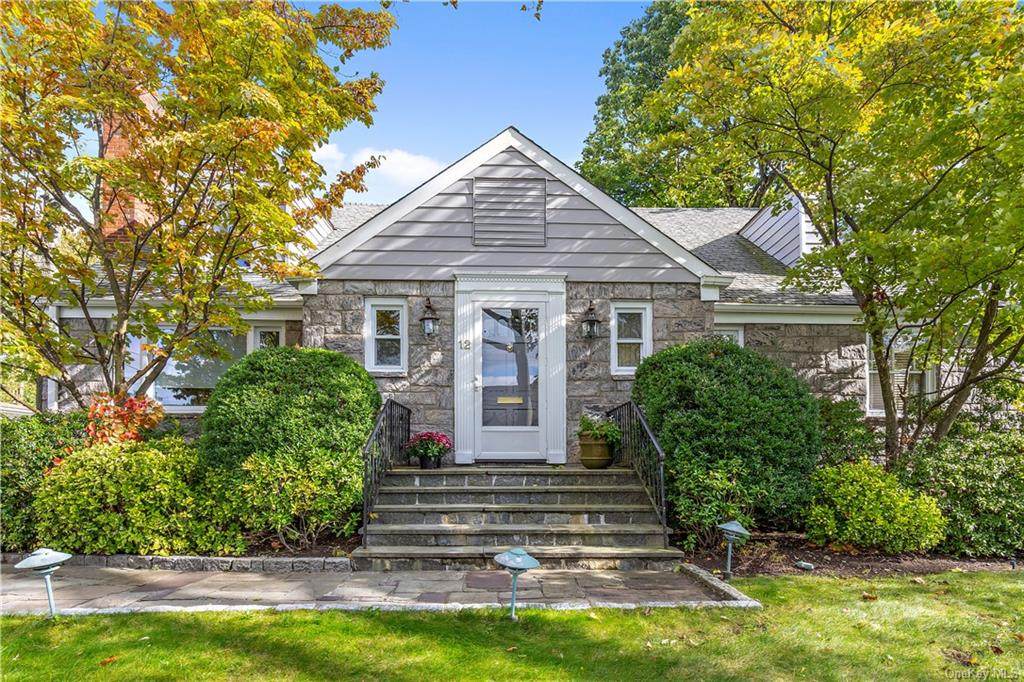 12 Burling Avenue - Photo 1