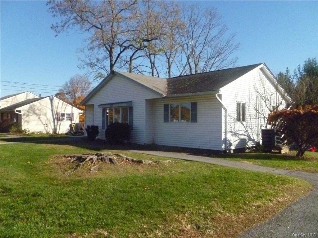 537 Blooming Grove Turnpike - Photo 1