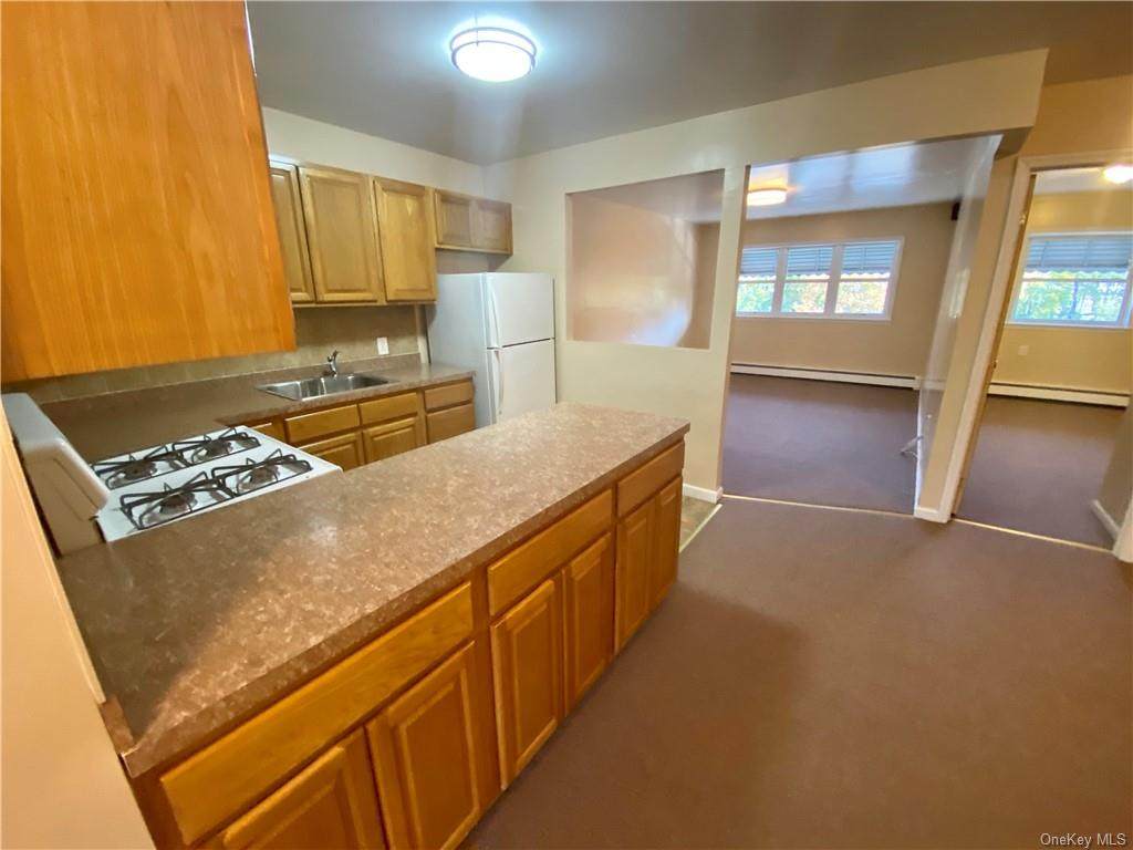 733 Beach Avenue - Photo 1