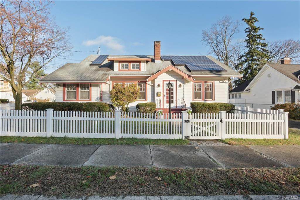 48 Prairie Avenue - Photo 1