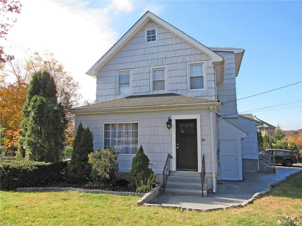 39 Grandview Avenue - Photo 1