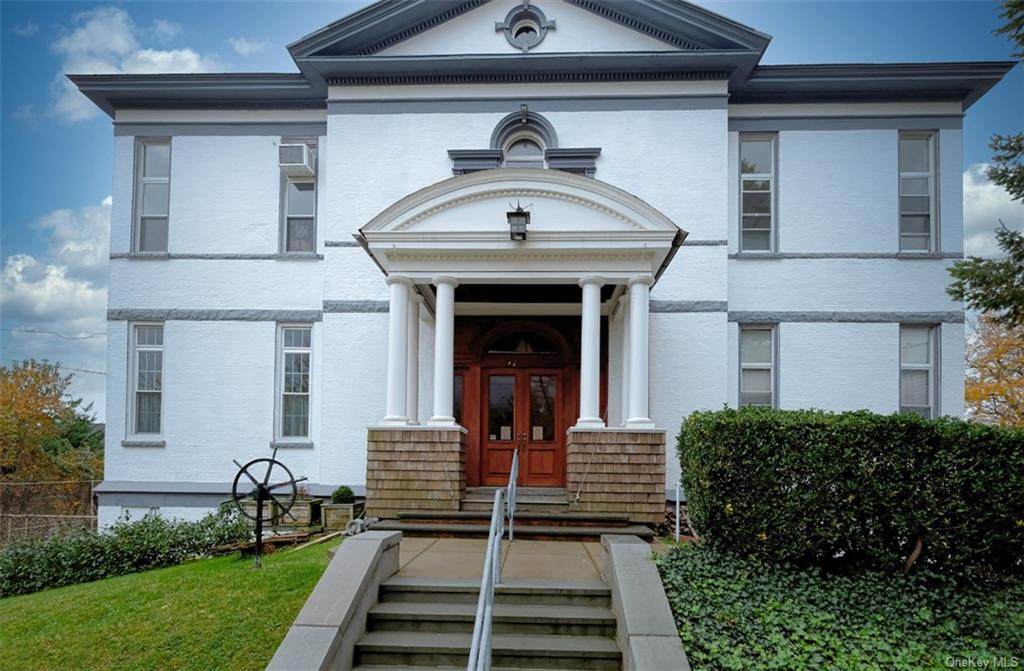 190 Fordham Street - Photo 1