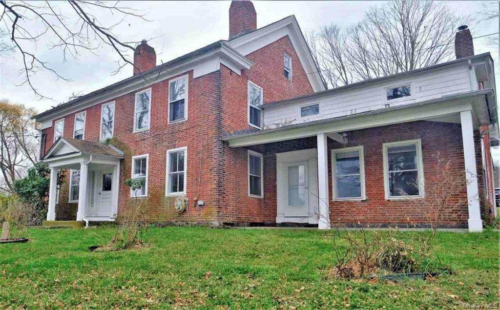 2 Sherwood Hill Road - Photo 1