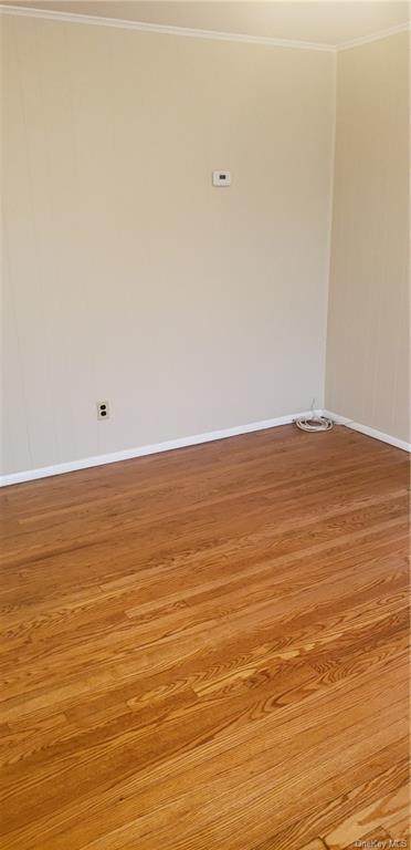 27 Neperan Road - Photo 1
