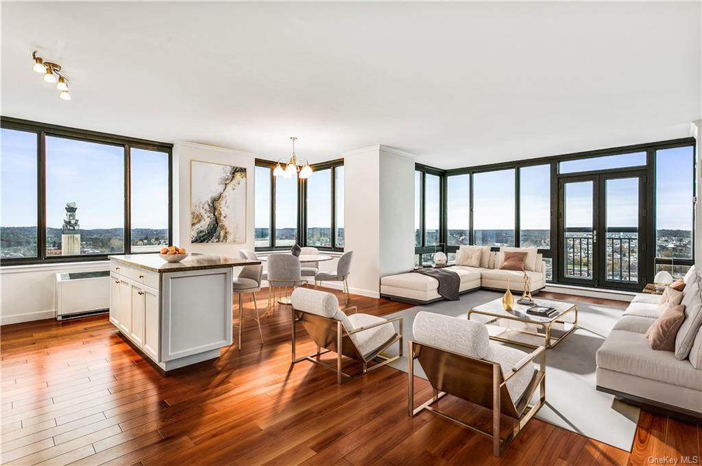 10 City Place - Photo 1