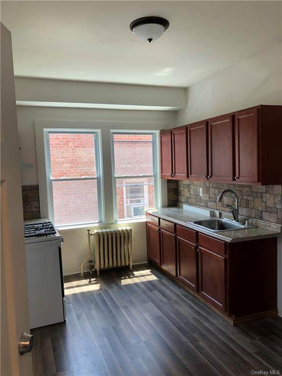 230 7th Avenue - Photo 1