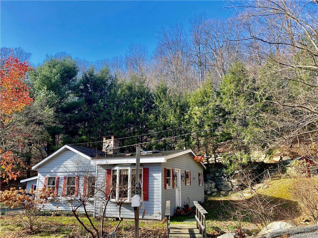 65 Mexico Lane - Photo 1