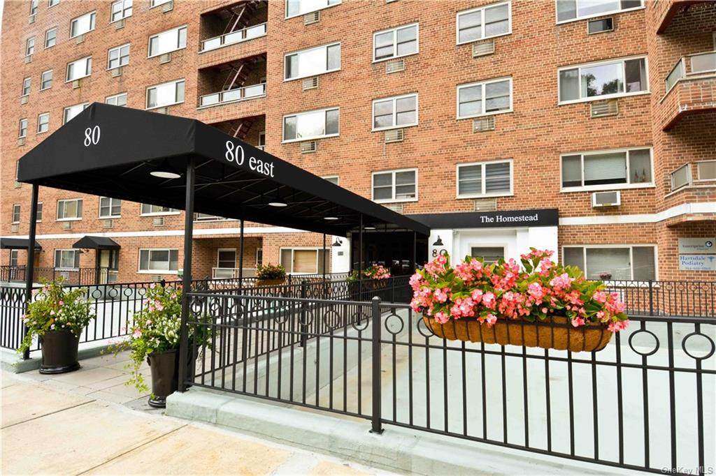 80 Hartsdale Avenue - Photo 1