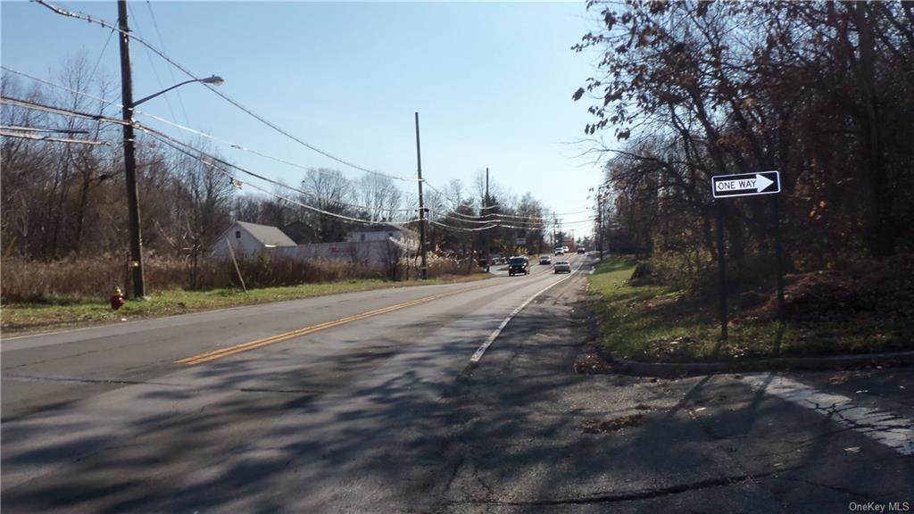 Albany Post Road - Photo 1
