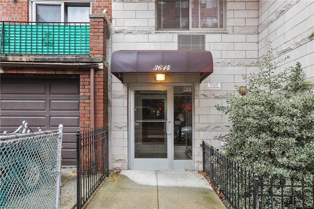 3614 Johnson Avenue - Photo 1