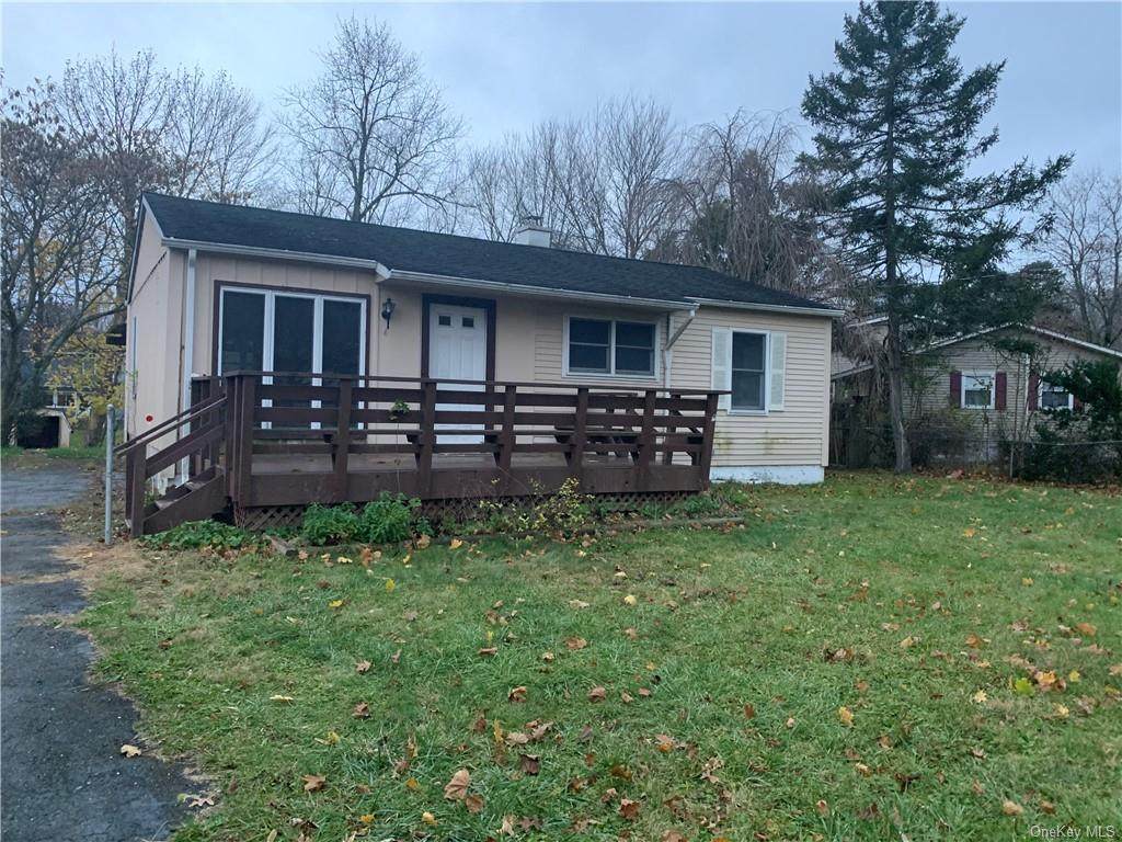 4 Seward Drive - Photo 1