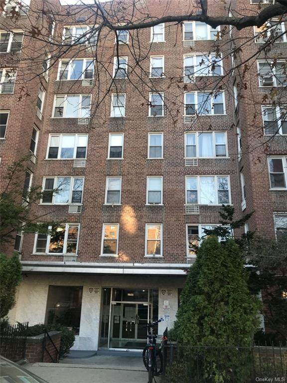 2385 Barker Avenue - Photo 1