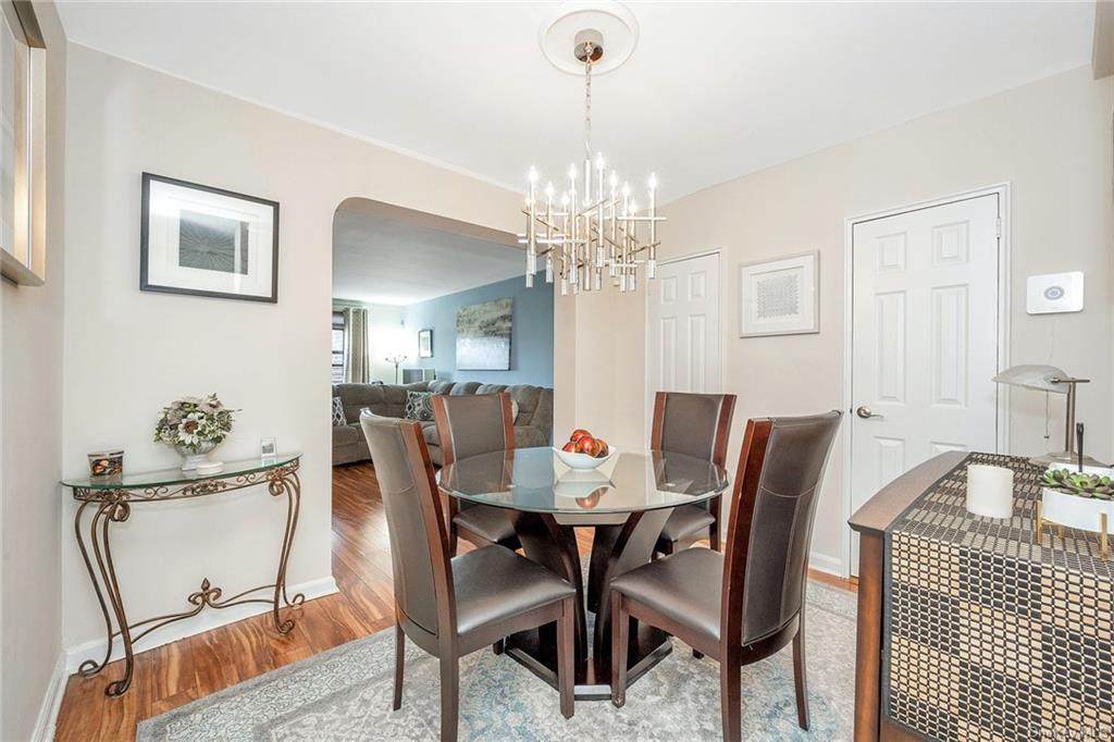 142 Garth Road - Photo 1