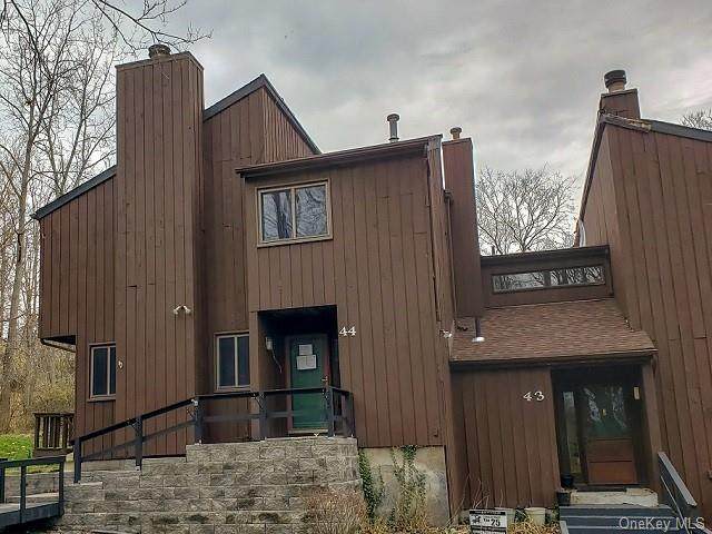 44 Redwood Drive - Photo 1