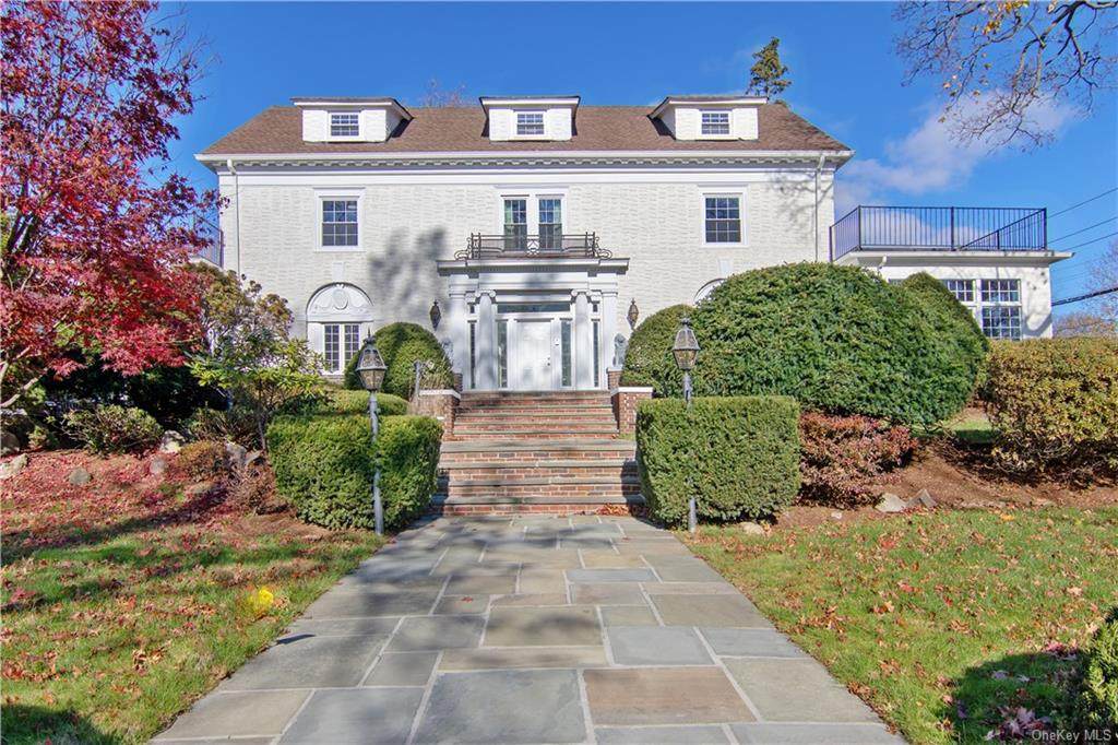 65 Stuyvesant Plaza - Photo 1