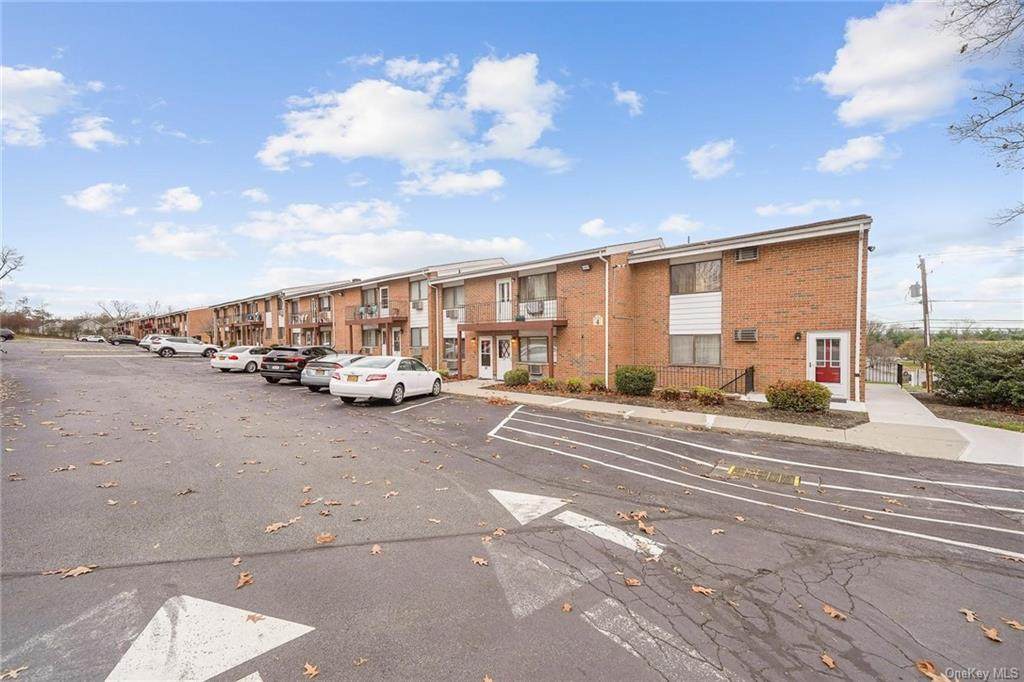 27 Poplar Lane - Photo 1