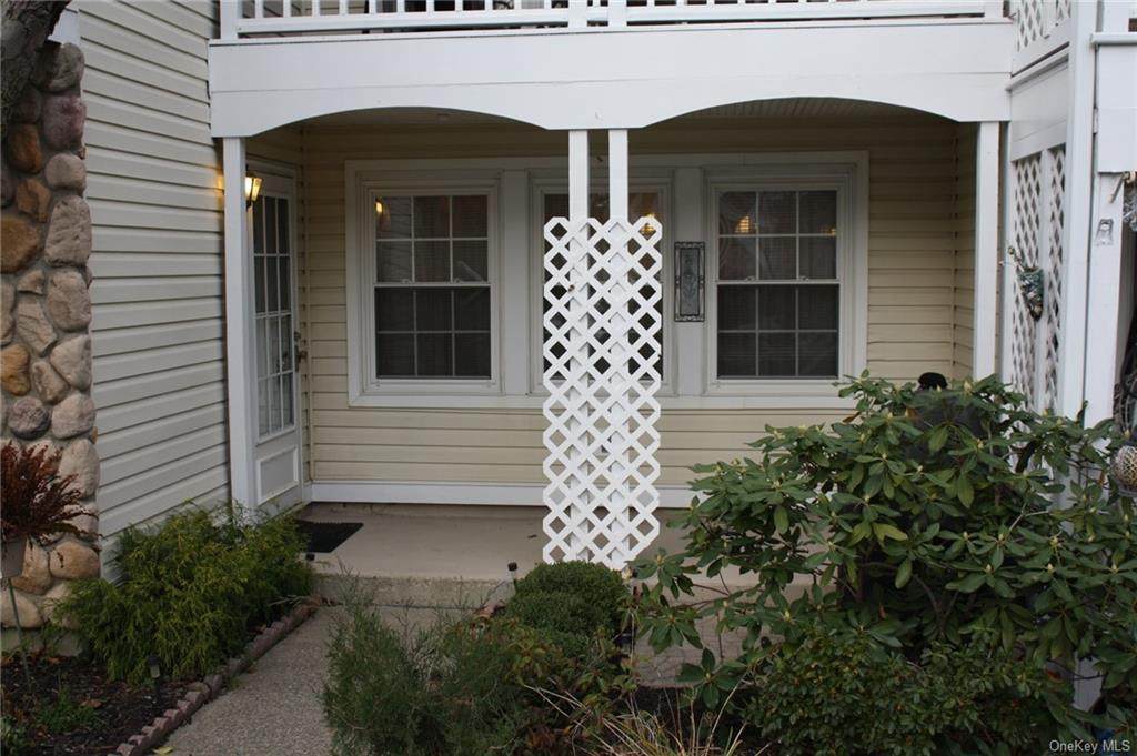 10 Burnham Court - Photo 1