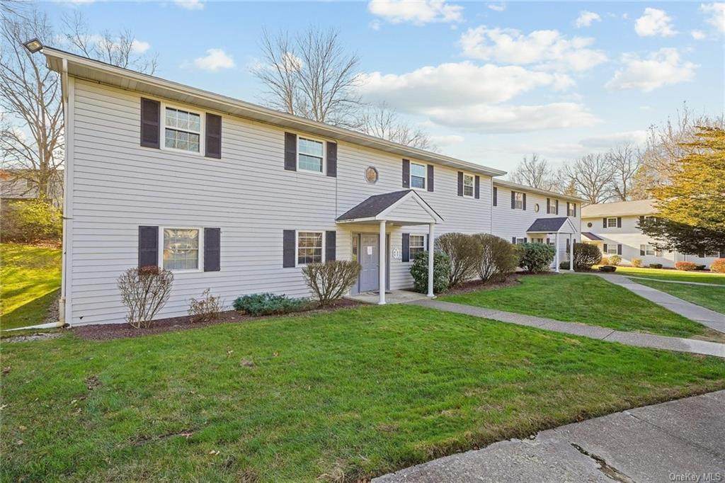 11 Field Court - Photo 1