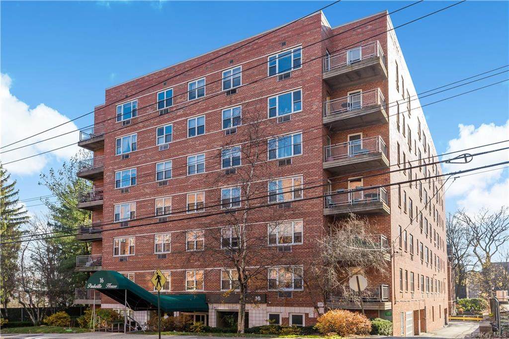 16 Lake Street - Photo 1